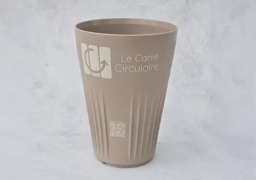 LE CARRE CIRCULAIRE